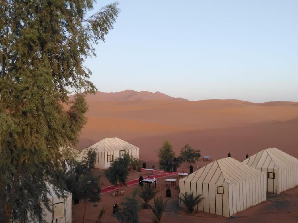 Silver Luxury Camp Merzouga Esterno foto